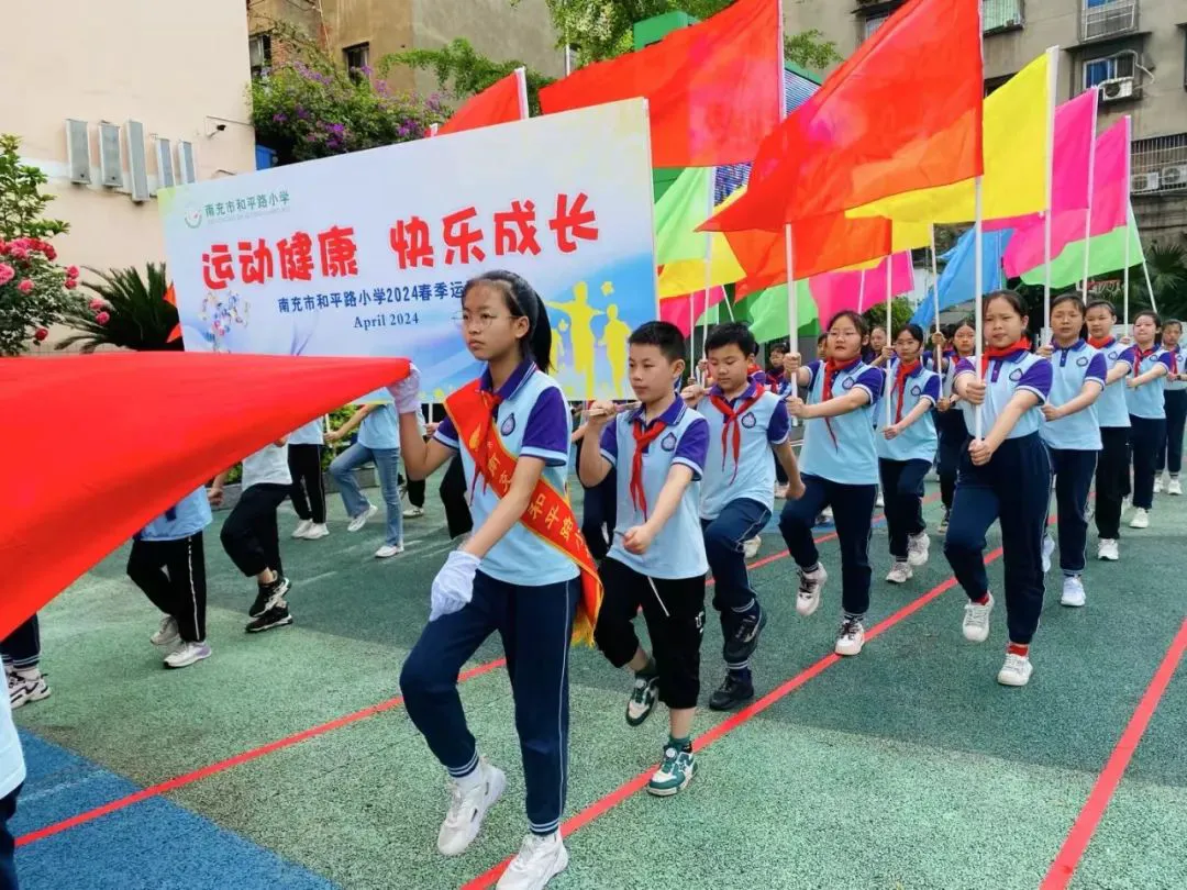 如何在篮球训练营中改善比赛策略?_2